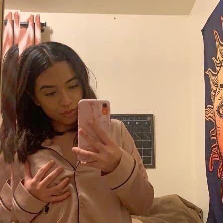 ColeRoseli24420's profile picture. If you are truly in love ❤ wit this world and your life, then you will lose the sense of angst. 💞😘The most important thing in life is to learn how to give out