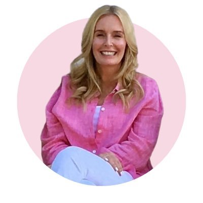 deborahpattison's profile picture. Deborah Elizabeth | Beauty & Home @deborahebeauty    Casa Candle Co. | Luxe Fragrances @casacandle