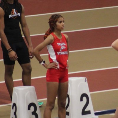 LHHS Co 24’ Varsity Track | 3.8 GPA | 60/100mh, 300/400mh, Sprinter/Quartermiler | Track Dynamite 18U | NCAA ID: 2309101121 |Email: keyana210brewer@gmail.com