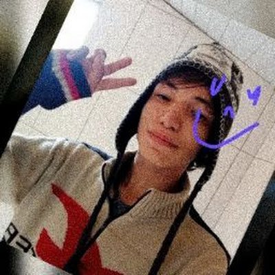 Yasthra_'s profile picture. 