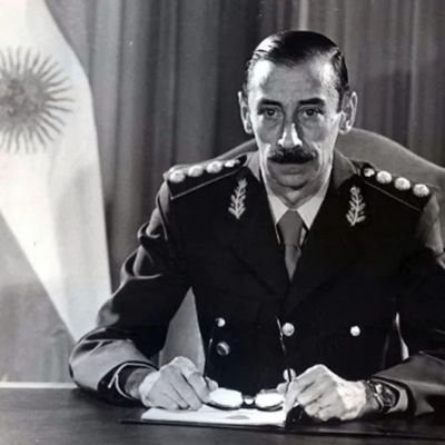 cuenta en honor al ex presidente de la nación argentina, teniente General jorge rafael videla.. 🇦🇷 al q no este de acuerdo simplemente siga de largo