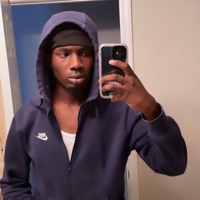 Shelovesboochie's profile picture. Just here