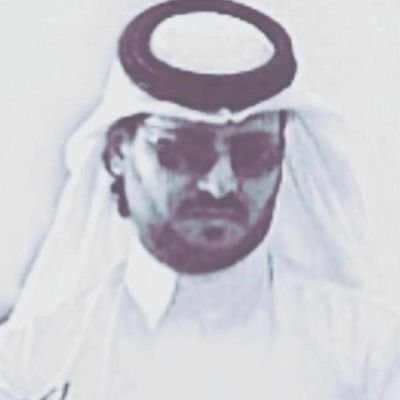 فنان تشكيلي ورسام كاريكاتير ومصمم سعودي....شارك بالرسم ل ستة صحف محليه وحاز على العديد من الجوائز والشهادات للاقتناء التواصل خاص