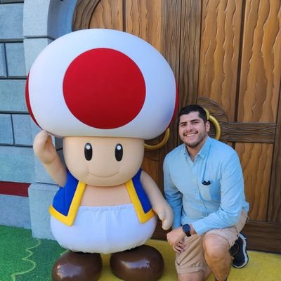 Melómano, bibliófilo, gamer; amante de Dios, los animales y una que otra persona terrenal. Internista y Neumólogo in the making.
Ad astra per aspera.