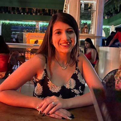 raadhikamehtaa's profile picture. Product Designer