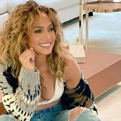 Jlo you're my everything k love you so much🥹❤️‍🩹
jlove_ss ig