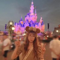 りり@杭州(@LinLily322) 's Twitter Profile Photo