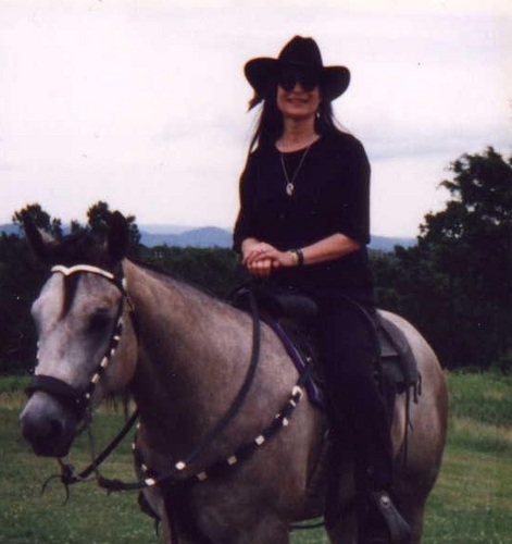 Wild West Historical Romance Author of LADY GONE BAD, ANGEL GONE BAD, BRIDE GONE BAD (10/03) , BELLE GONE BAD (3/20/2014) from Kensington Books.