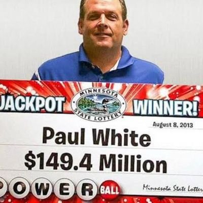 Paul White the jackpot wiinner of $149.4 million,who’s given back to the society by paying off their CC debt phone bills,hospitals bills and house rent . Dm now