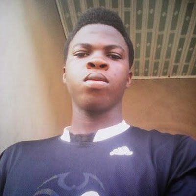 comedy25102's profile picture. 