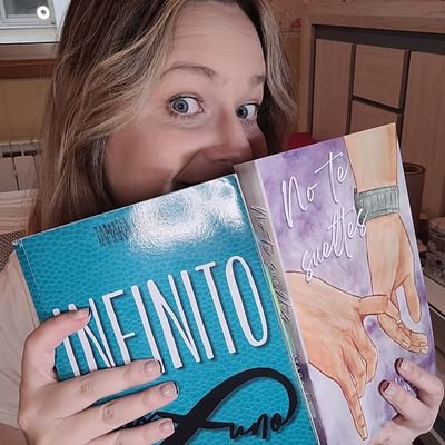 Te inspiro a vivir historias a través de los libros 📖
A veces incluso las creo yo 🖋
Autora de 'Infinito más uno' y 'No te sueltes' 📘