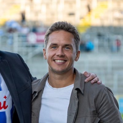 Sales- & CRM manager at @Odense_Boldklub. 📧 asis@ose.dk