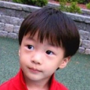 AntoneProlover's profile picture. 앤톤 라뷰