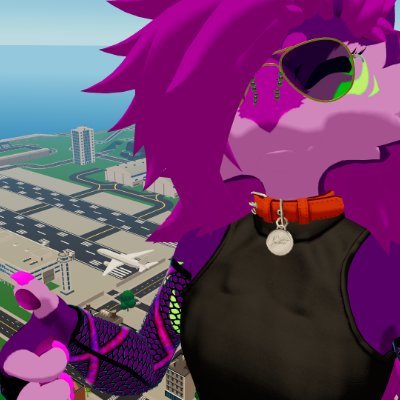 TitanYeen's profile picture. Just a big fluff who likes gaming and big things
Feel free to ask for my discord or VRC