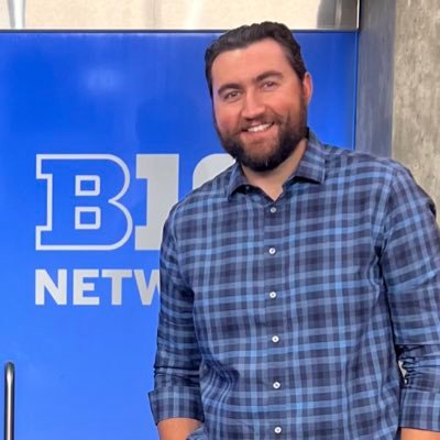 Producer @BigTenNetwork. Formerly @NBCSChicago. Host of @blackoutshowchi. Sipper of bourbon. Frank Thomas once complimented my calves. 🇷🇸🇷🇸🇷🇸