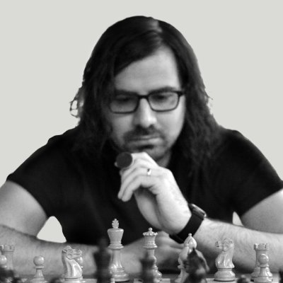 Brand, marketing, & web. 💀 Chess Von Doom's affiliate nemesis: https://t.co/mXPhFBt2sF #chesspunks (He/Him)