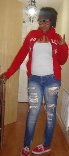 yourwhorehayam's profile picture. 