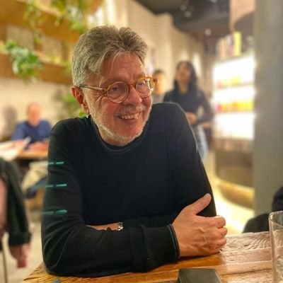 Mestre jubilat. D'esquerres. Menorquinista. Sobiranista.
@mespermenorca