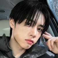 칩(@luvszun) 's Twitter Profile Photo