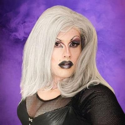 Zoay_legz's profile picture. A local dragqueen from northern ireland

Open to gig requests