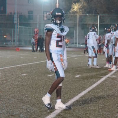 Bassirou Gueye | 5’10 | 160 | Versatile Db | Co’26 | 3.7 gpa | Email: gueyebassirou970@gmail.com | Cell: 929-497-9425 | Hc: @batmansbutler44