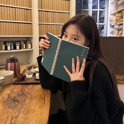 aerizonart's profile picture. 