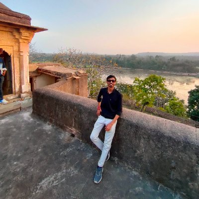 JAVA || Leetcode || Frontend developer || Startup Enthusiasts