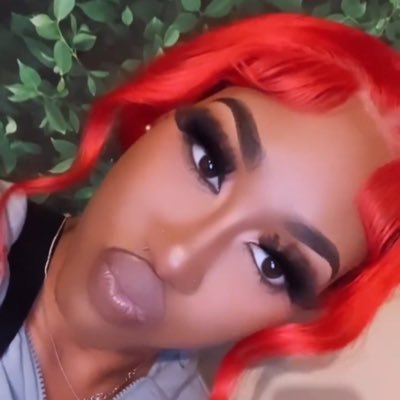 new twitter, follow me bck😬.