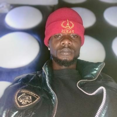 DicksonDimkpa's profile picture. I am Dickson by name I am dark in completion average height I love making new friends and I love music