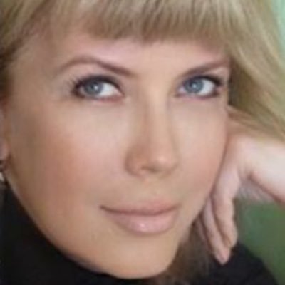 Lora7849428227's profile picture. 