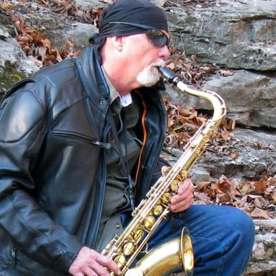 🇺🇲🇺🇲 Trump 2024 🇺🇲🇺🇲
🇺🇲MAGA🇺🇲
Soft Saxophone vibes and vocals by the duo of Lori and Joe...Sweet November! 
https://t.co/72e7MeyjLo