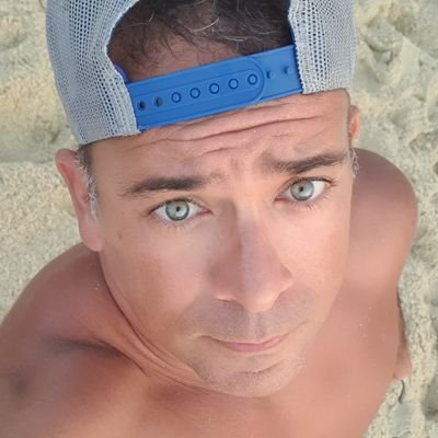 KikoFeitosa3's profile picture. Carioca Anti Fascista!!

Sócio Gerente da CopaBacana Produções : Produtora focada em produzir filmes, séries, e todo e qualquer produto Audiovisual.