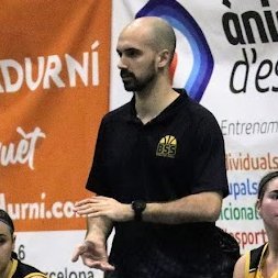 🎓 Ciències de l’AF i l’Esport. Soci fundador del @santsadurniBQ. Entrenador de 🏀