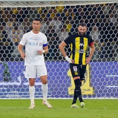 Olayinks02's profile picture. Unless God sent you, I am unavailable..Product Designer//ui/ux//Front End Developer👨‍💻// I love football//Cr7🙈||Redeemed Son of God|| • .•