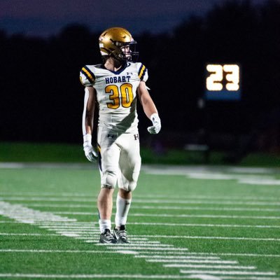 Hobart High School: class of 24’ WR/ATH: 5’11, 180 lbs: 3.315 gpa: (219)-246-3133 zachbloom30@icloud.com