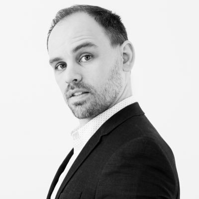 Producer / Photographer. Vices include coffee, whisky, jokes and friends. https://t.co/Bt4L8yyEEb / https://t.co/3RU1YlhBLc