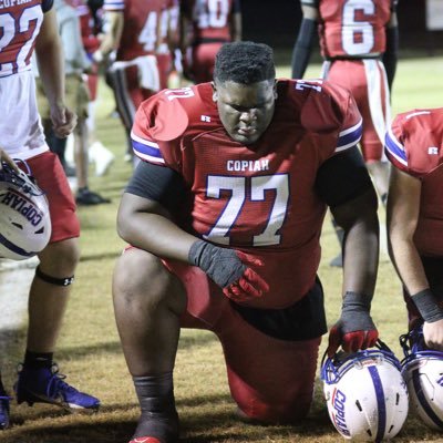 Justus Crisler~C/O 2024~6’2~OT/OG Juttycrisler@icloud.com 601-767-3989