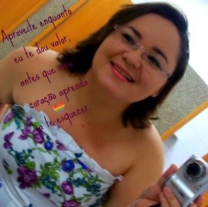 Sou Adventista do 7° Dia, pedagoga e professora por vocação. Mestranda do Curso de Ciências da Educação pela- UEP. Meu maior prazer é servir a Deus.