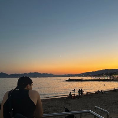 dbs_na's profile picture. Tout quitter, vivre un peu