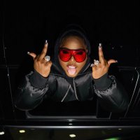 Material Gworl. (@saucysantana) 's Twitter Profile
