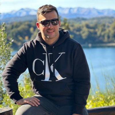 Emprendedor por naturaleza, padre de 2 hermosos hijos.