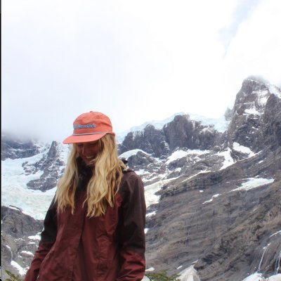 Product designer in Sun Valley, ID. Trail runner, skier, maker of things, and your good pal. 🔨 🚐 🎿 🌵 Prev @Microsoft @Visa @IBMGarage