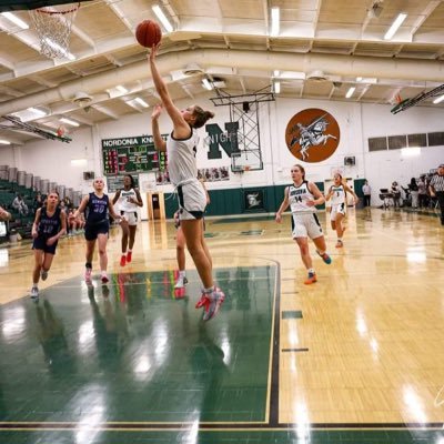 | SMAC Basketball ‘25 | Nordonia High School | 6’2 | 4.0 GPA | Wingspan 75 in. |