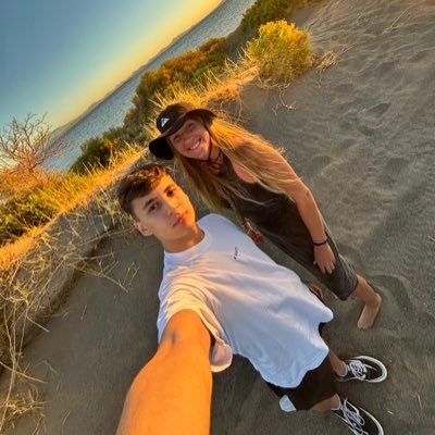 gonzadiazf's profile picture. ♥️🐔♥️