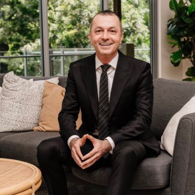 L E A D A G E N T Brisbane Real Estate for 20 years. Obtains unobtainable price 🚴♂️ #saeedmoghaddam
