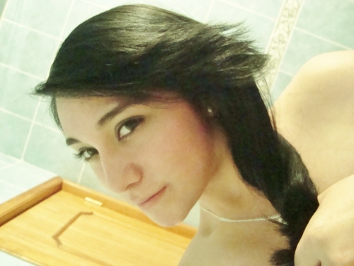 elizabethlugo1's profile picture. 