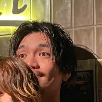 _____yabako's profile picture. やぎです。売れない実力派地下アイドル系バンド所属ベース・作曲・デザイン担当  @kakapo_kajika