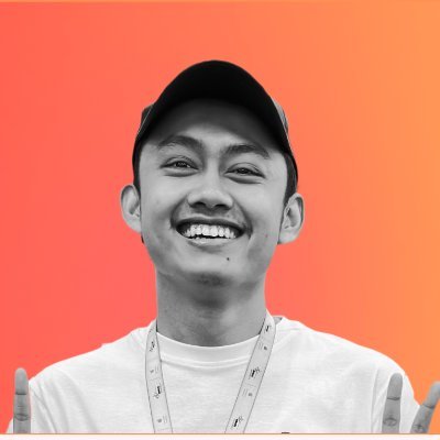 radyaar's profile picture. Product Designer
