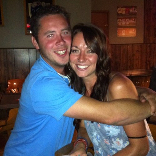 teej_manson's profile picture. 