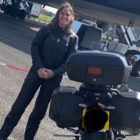 Claire Knight 💛 (@deadgood) 's Twitter Profile